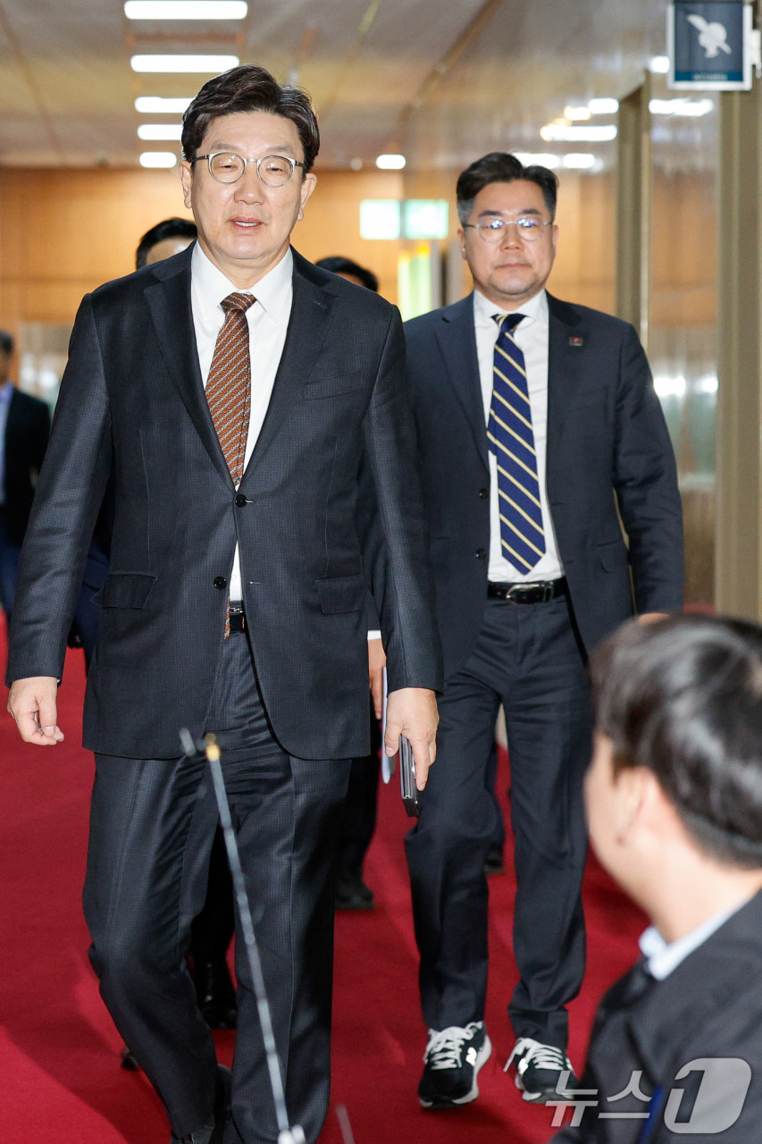 국회 본회의 일정 조정, 국민의힘 전당대회와 겹친 22일에는 열지 않기로 결정