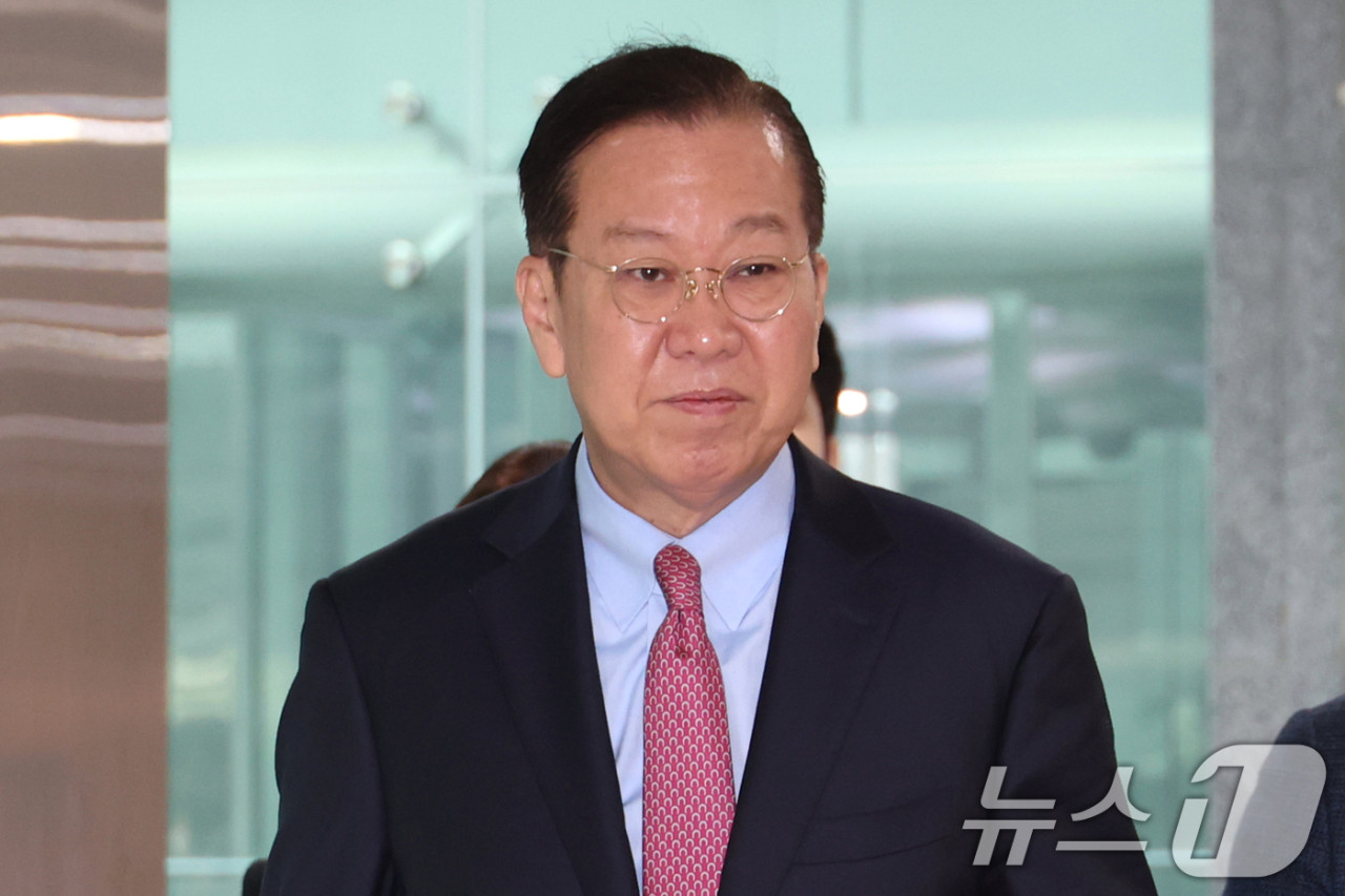 권영세, 비대위원장 세종시대 열 것 외교, 당 내 통합 강조하여 정책토론회 참석