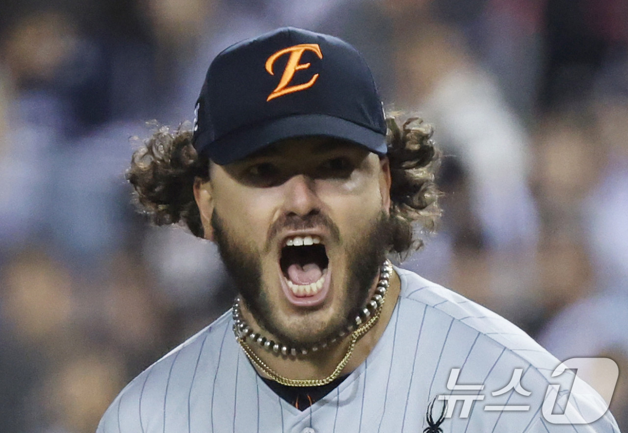 2025년 KBO 리그, 코디 폰세의 활약으로 새 역사 쓰다