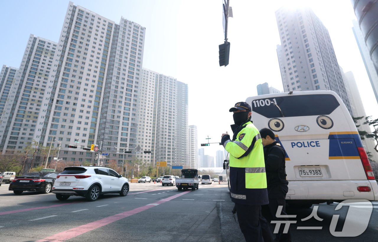 광명 신안산선 공사 현장 붕괴, 작업자 2명의 고립 상황 발생