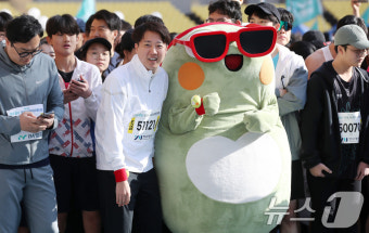 이준석 후보, 대선에서 당당히 완주…새로운 시대의 시작을 약속