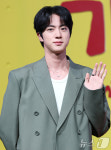 BTS 진, 민박집 직원 됐다가 가수로…열일 행보 [N이슈]