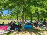 부산시설공단, 부산시민공원서 잔디밭 도서관 운영