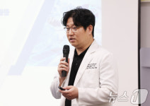 반려동물 산업 육성 협의회에서 기업 설명하는 구민 벳스템솔루션 대표이사