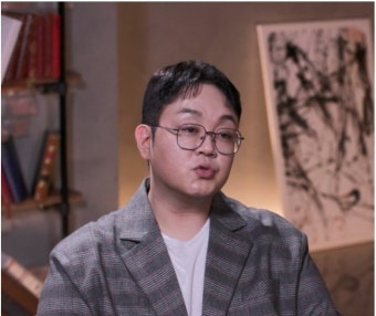 한국 배우 이건주, 20년 만에 프랑스로 입양된 친동생과 감동적인 재회