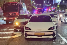 부산서 만취 운전 60대 택시 2대 잇달아 쾅…5명 부상