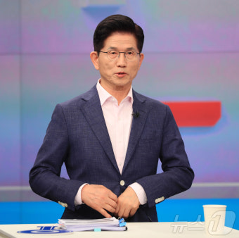마지막 결승 토론회 준비하는 김문수 후보