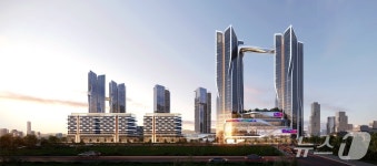 1조원대 용산 정비창…HDC현산·포스코이앤씨 조건 전쟁 (종합)