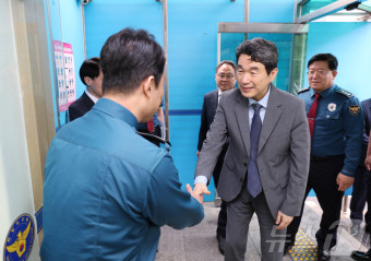 이주호 대통령 권한대행, 연휴기간 치안 점검