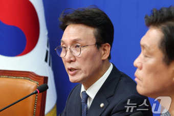 대통령, 김민석 후보자 인사검증 문제에 청문회 과정에서 본인의 해명을 지켜보는 게 바람직하다 발언