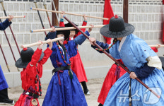 꼬마 갑사들의 봉술 체험