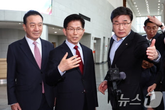 '단일화 내홍' 겪는 김문수