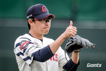 '완벽투' 박세웅, 롯데 4연패 막았다…다승 단독 1위 '7승'