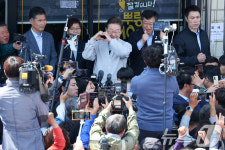 이재명 진안군민 향해 하트