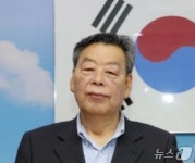 경찰, 가세로 태안군수 자택·군수실 등 압수수색