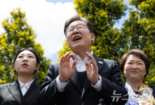 가야시장에서 연설하는 이재명