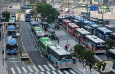 28일 총파업 예고한 전국 버스 노조, 오늘 조정신청
