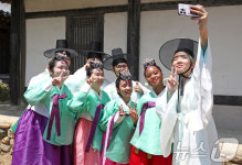 찰칵! 성년 기념