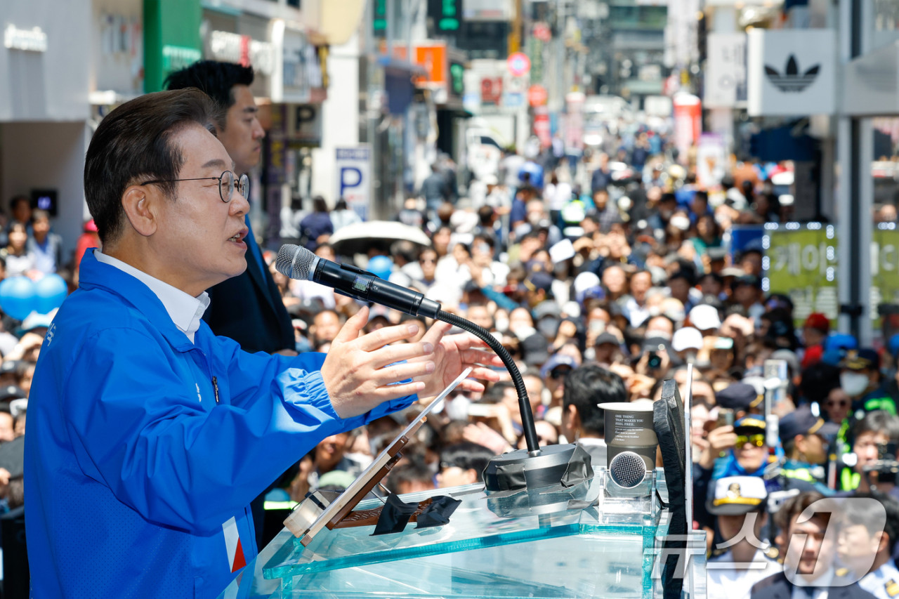 이재명 후보, 대구·경북(TK)와 부산·울산·경남(PK) 막판 유세…경부선 펼쳤다.