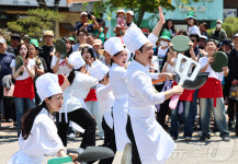 세계음식축제와 함께하는 공연