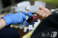 한방울 한방울 소중한 이웃사랑