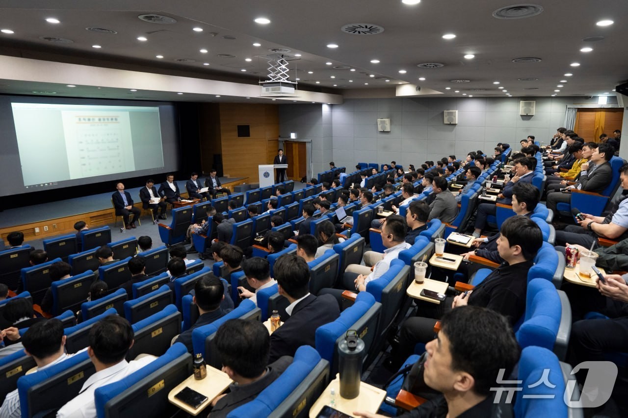 대통령 경호처, 조직 쇄신 가속화...대기발령으로 경호실 변화 이끌 것