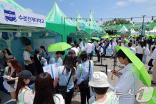 K뷰티 축제 2025 올리브영 페스타 성황