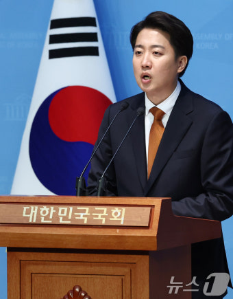 단일화 거부 입장 밝히는 이준석 후보