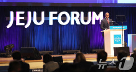 축사하는 웸켈레 메네 아프리카대륙자유무역지대 사무총장