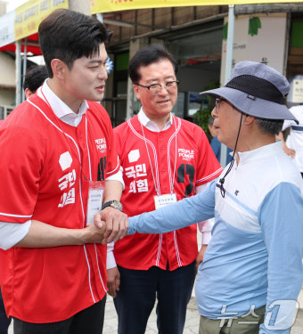 김문수 후보 지지호소하는 김용태 비대위원장
