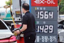 전국 주유소 기름값 3주 연속 하락