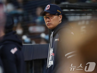 이승엽, 두산 베어스 감독에서 자진 사퇴