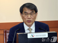 인사말하는 노태악 선관위원장