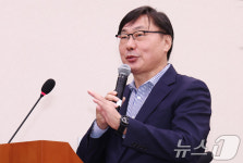 쌍방울 대북 송금 이화영 전 경기 평화부지사, 징역 7년8개월 확정