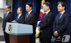 李 대통령, 정책실장 김용범·경제성장수석 하준경·사회수석 문진영 임명