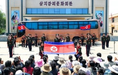 북한, 재령군 삼지강 농장에서 경제선동활동 진행