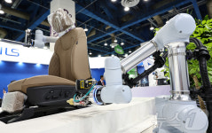 불량 검사도 로봇이