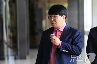 '김건희 통화 녹음' 혐의 이명수 기자, 검찰 조사