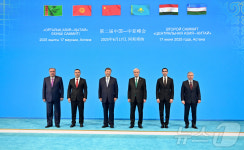 [포토] 한 자리에 모인 중국-중앙아 5개국 정상