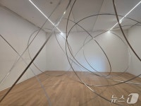 뮤지엄 산에서 펼쳐질 삶과 예술의 관계 조망…곰리 드로잉 온 스페이스展
