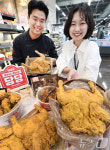 홈플러스, 당당치킨 3주년 맞아 당당 옛날통닭 판매