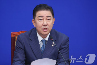 김병기 