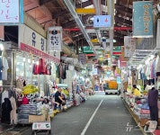 전기료 낼 돈도 못 벌어요…찜통더위에 발길 끊긴 전주 남부시장