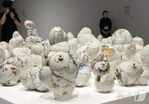 울산시립미술관서 현대미술기획전시 낯선 코드 개막