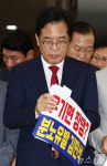 '김민석 임명안 통과' 굳은 표정의 野