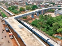 31억짜리 저승 직행길?…90도 급커브 고가도로에 비판 쇄도