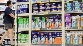 러브버그 이어 모기 온다…유통업계, 방충용품 최대 8배 증가