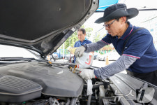 여름 휴가철 맞아 차량 무상점검 나선 카포스 송파구지회