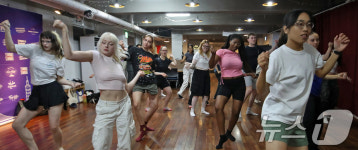 신나는 케이팝 댄스