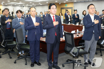 방송3법 저지 위한 토론회 참석한 송언석 비대위원장